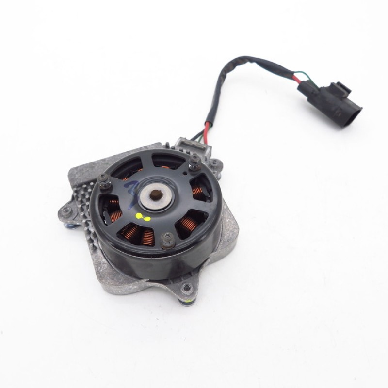BMW F20 118İ FAN MOTORU (TEK MOTOR/DAVLUMBAZSIZ)- BMW